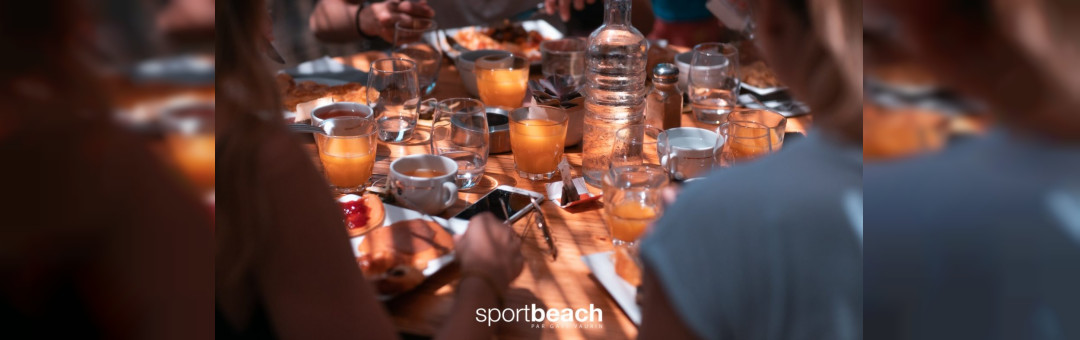 Venez brunchez sous les palmiers au Sport Beach !