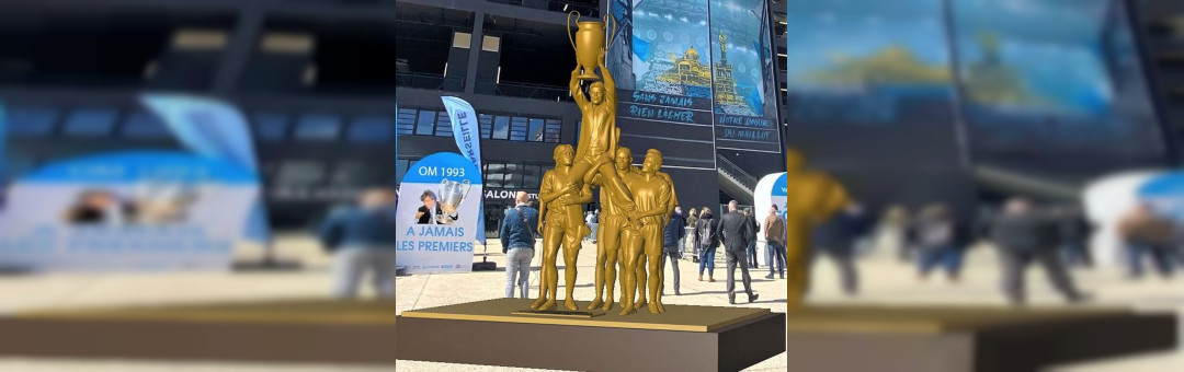 Inauguration de la statue de Bernard Tapie sur le Parvis du Stade Vélodrome