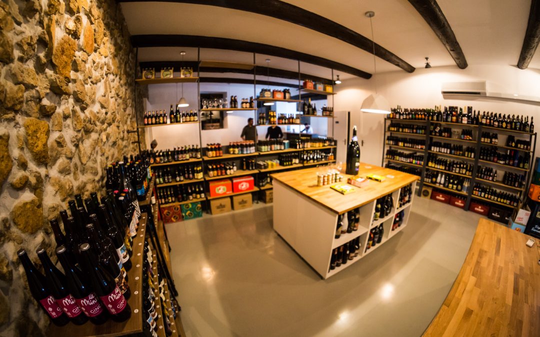 Bistrot et Cave à bières artisanales VICTOR