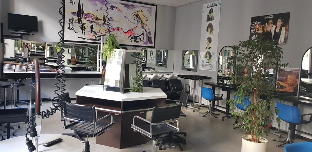 Lycée professionnel privé de coiffure « Phocéa – René Attoyan »
