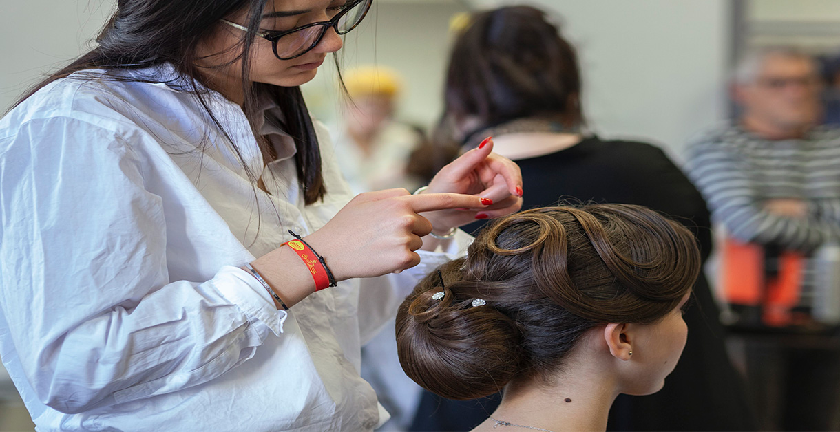 La plus ancienne école de coiffure de Marseille : L'école René Attoyan