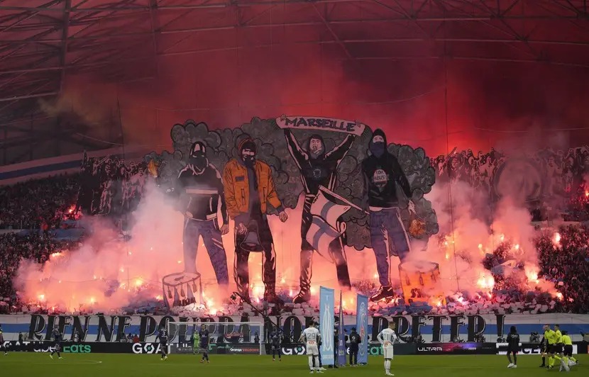 OM-PAOK : AMBIANCE EUROPEENNE