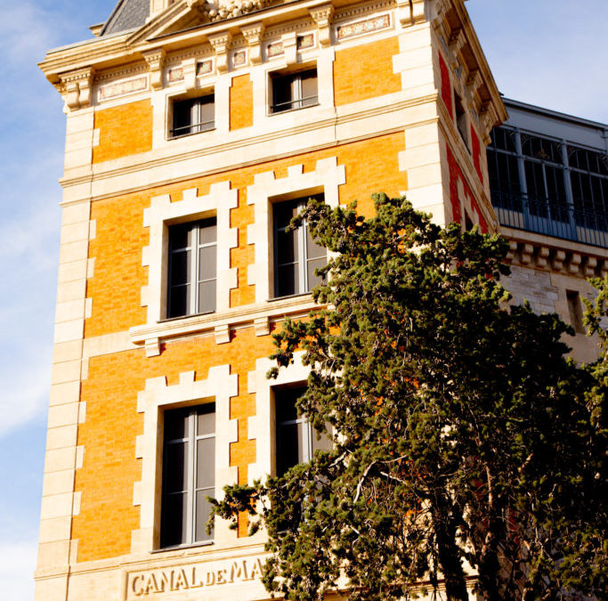 Le pavillon de partage des eaux des Chutes-Lavie