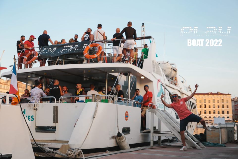 Play Boat 2022 #2 – Fluo Party