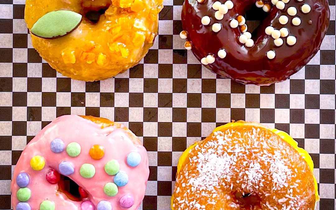Chaotic Donuts