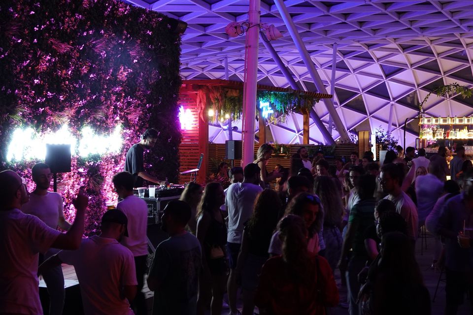 Massilia Beach – Soirée Hip hop – Mr FAZE