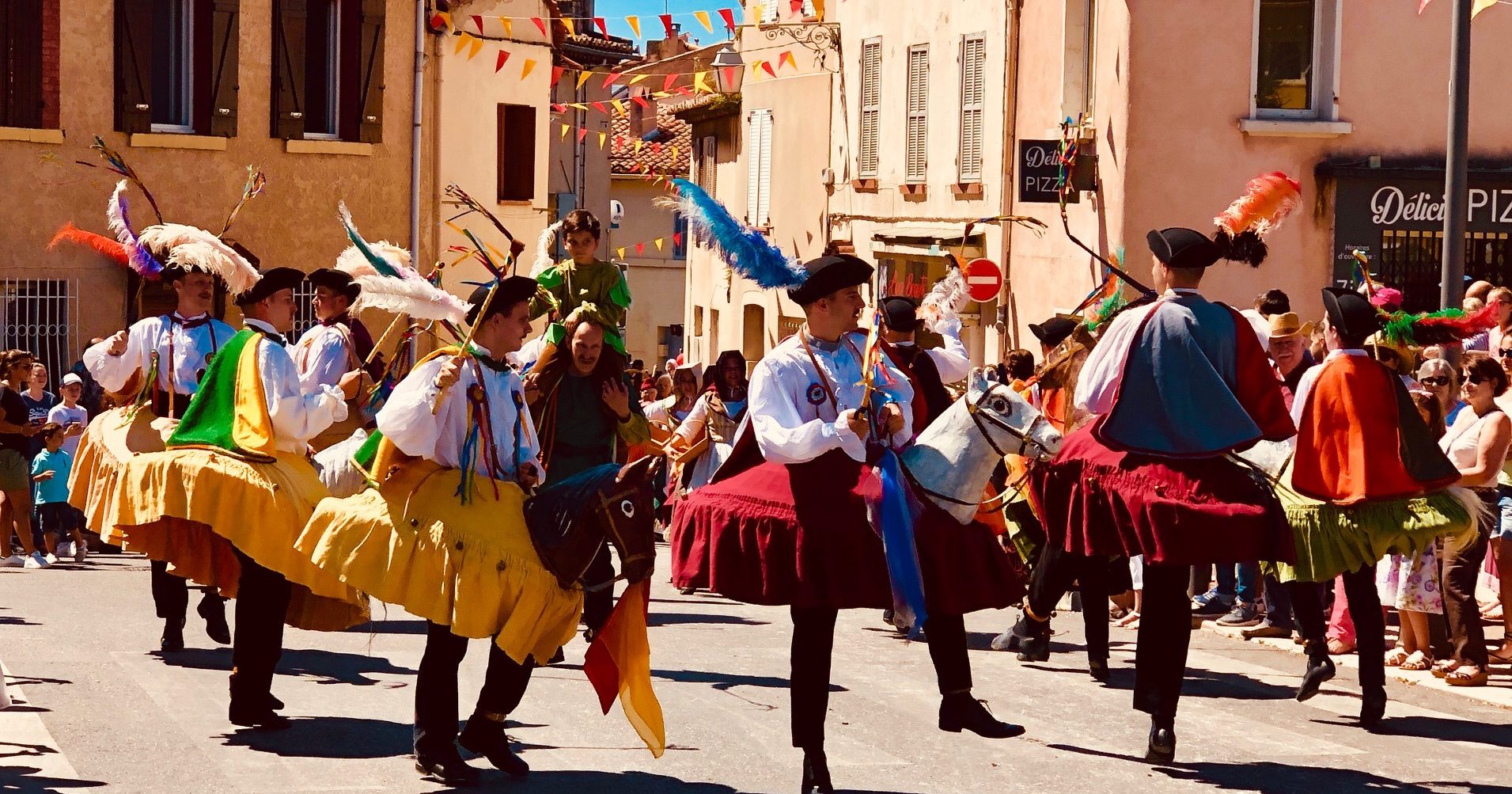 La tradition de la SaintÉloi Tarpin bien