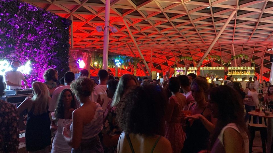 Rooftop Massilia Beach – TRACKWORKS – DJ set
