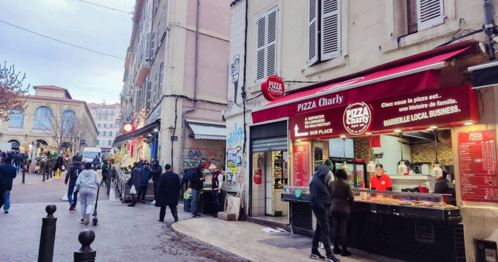 Une pizzeria institutionelle en plein coeur de Marseille