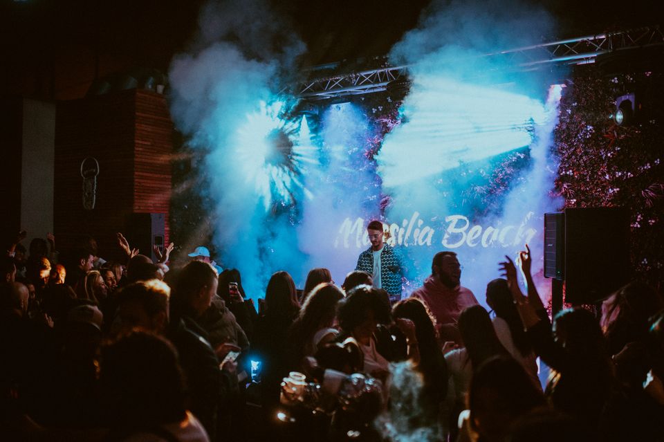 Rooftop Massilia Beach – DJ Lina – Perreoland