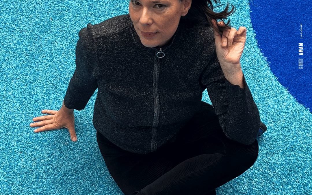 Laetitia Sadier en concert au Makeda