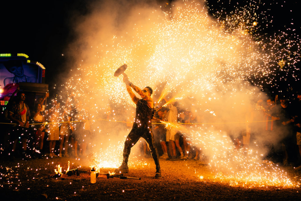 Madame loyal festival