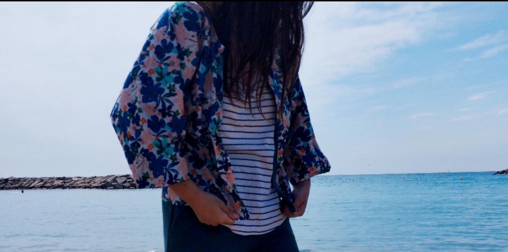 AVEC AMOUR