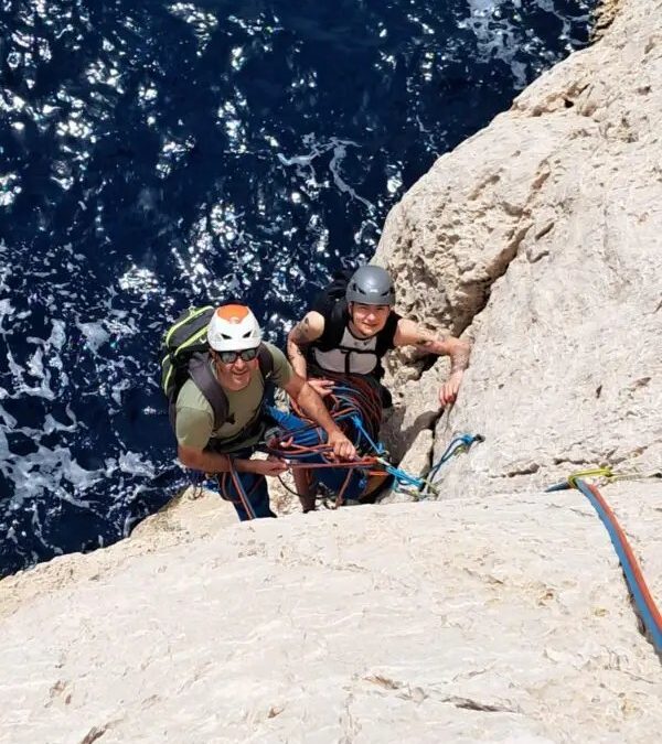 Stage Découverte Escalade Calanques 17 & 18 mai 2025