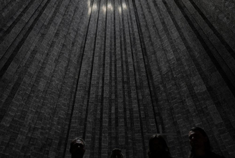AMENRA – ESPACE JULIEN