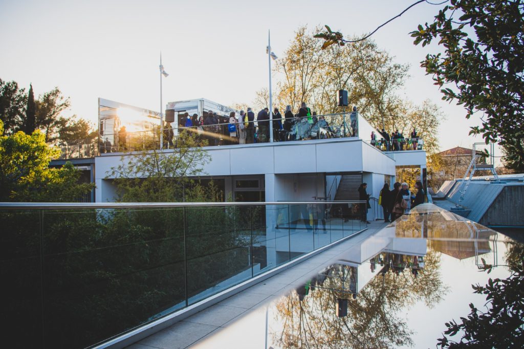 Soirée lancement de l’expo les veilleurs au MAC : DJ set et foodtruck sur le rooftop du musée : entrée gratuite !