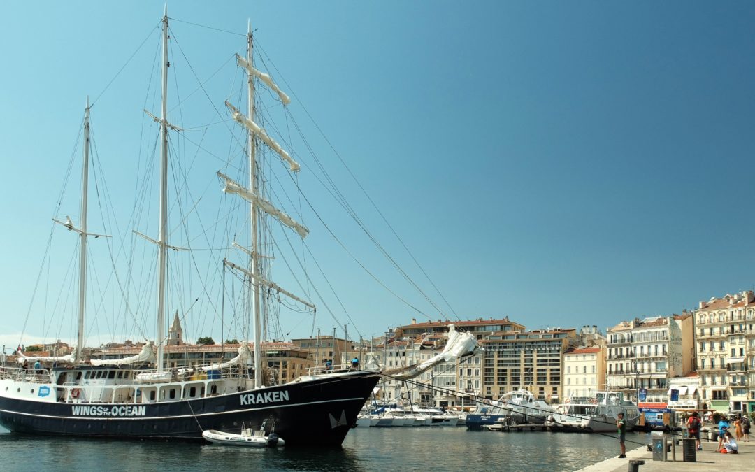 Embarquez à bord du Kraken, le bateau de Wings of the Ocean