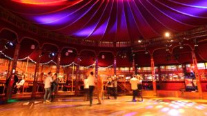 Magic Mirrors Istres