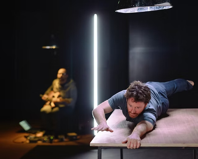 Tabula : un spectacle pour bébés au Sémaphore à Port de Bouc !