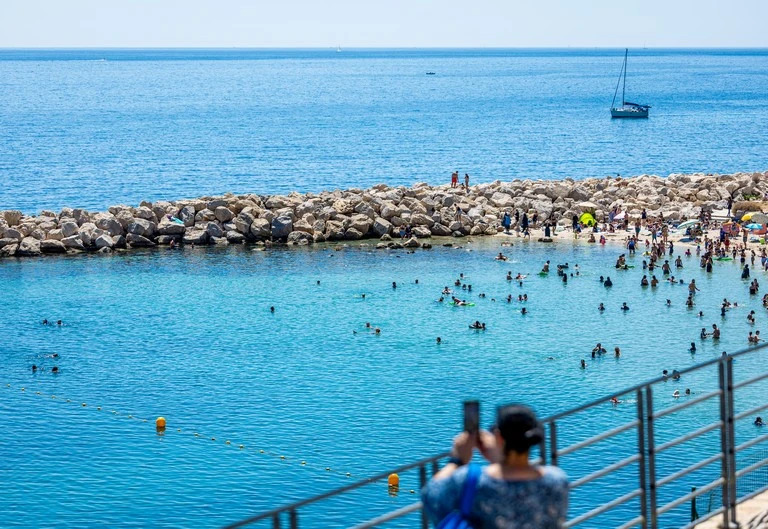Un escape game grandeur nature sur les plages pour un été zéro déchet